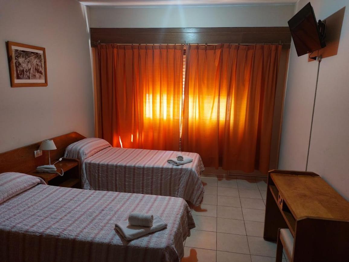 Hotel El Torreon เมนโดซา ภายนอก รูปภาพ