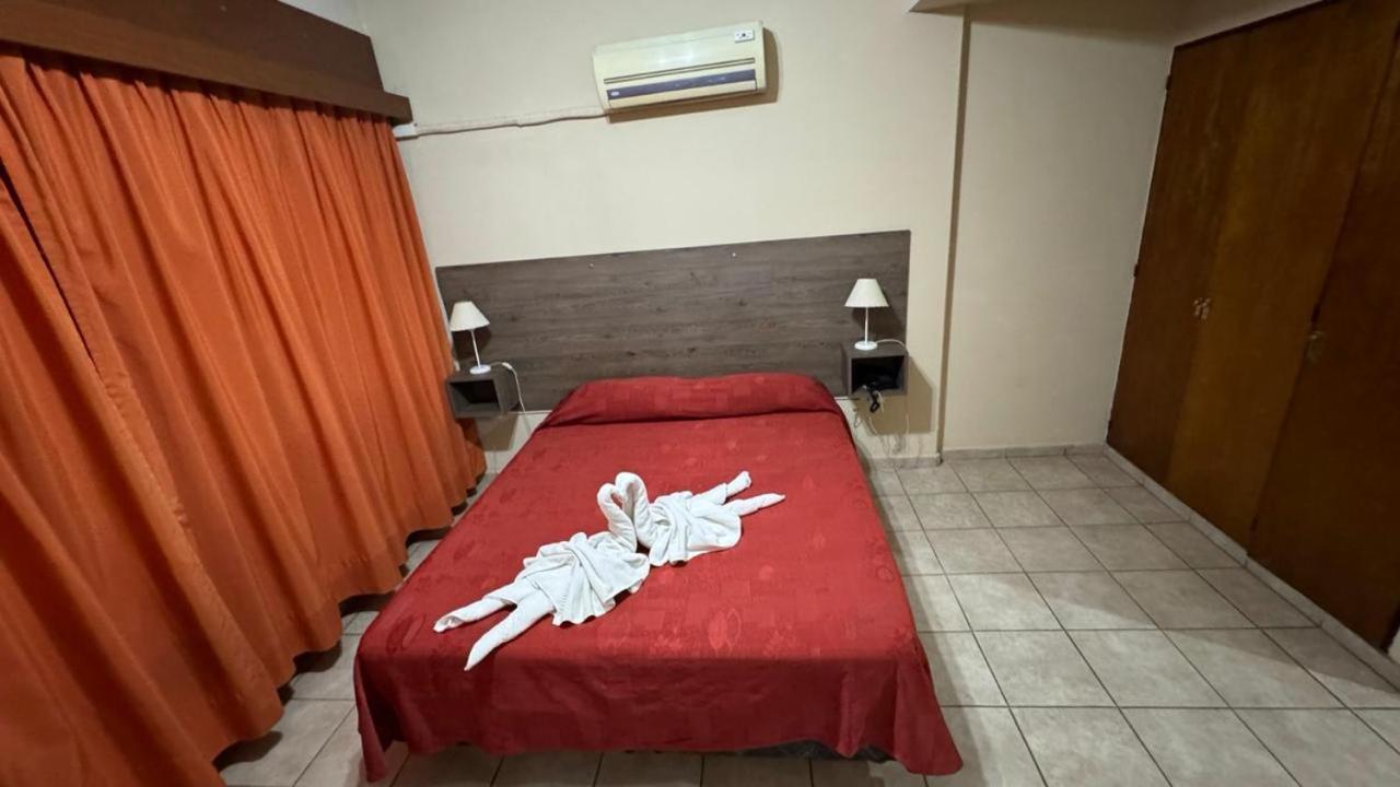 Hotel El Torreon เมนโดซา ภายนอก รูปภาพ